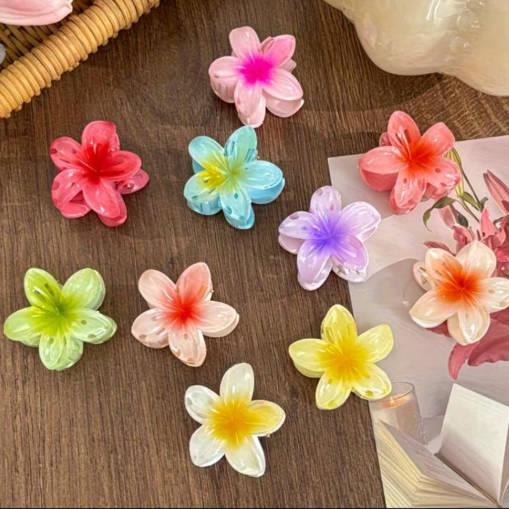 Flower Shape Hair Claw Clips Set – 7-Piece Random Colors