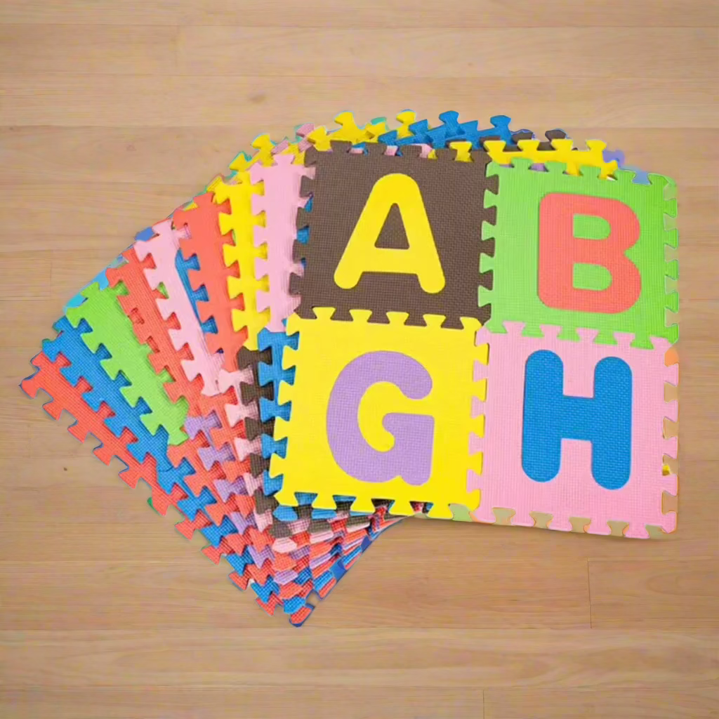 Muzze Mat Kids ABC ، ​​26 TLG Kids غير زرقاء Eva Kids Buzzles Mat Play Mat كبيرة يمكن إرفاقها ، كل قطعة 30 × 30 × 1 سم ، حصيرة أحذية