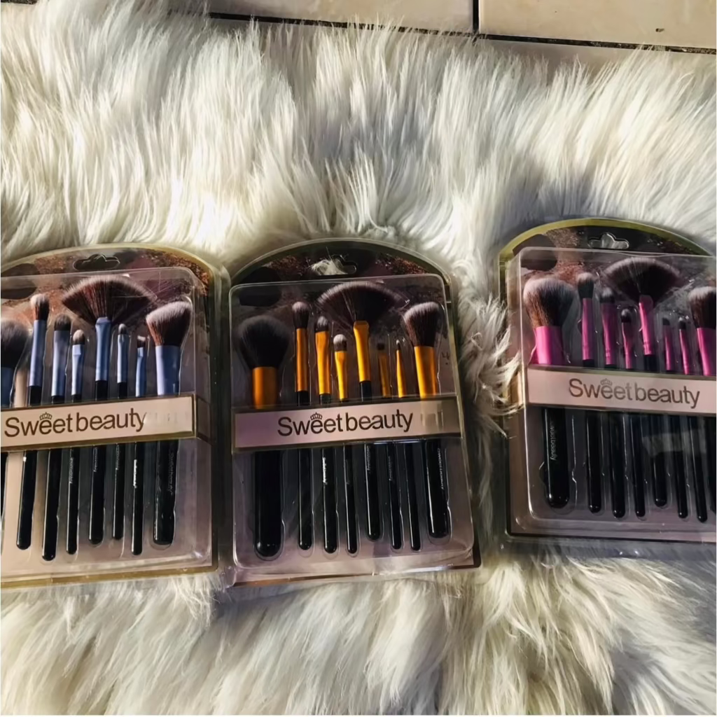 Complete Makeup Brush Set, Includes 8 Soft Brushes to Meet All Your Needs, Suitable for Beginners and Professionals. Perfect Gift for Birthdays, Christmas, and Valentine'S Day. Ideal Travel Companion